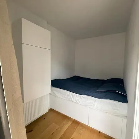 Moderne Lejlighed Med Altan Lejlighed København